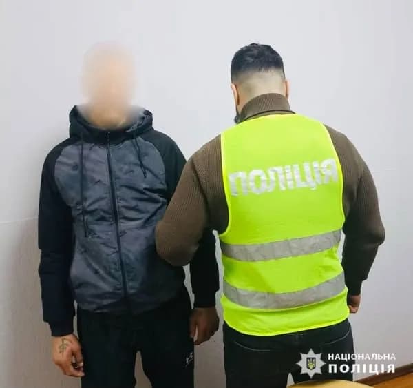 a-serviceman-was-beaten-and-robbed-in-the-forest-in-prykarpattia-region-the-attackers-were-detained