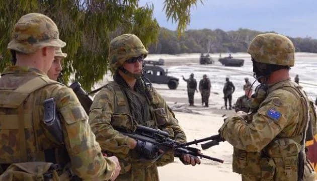 avstraliya-gotova-otpravit-mirotvortsev-v-ukrainu-posle-priostanovki-pomoshchi-ssha