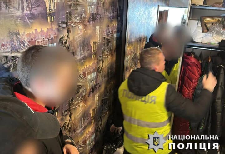 a-fraudster-was-detained-in-kyiv-region-who-profited-from-the-relatives-of-prisoners-of-war