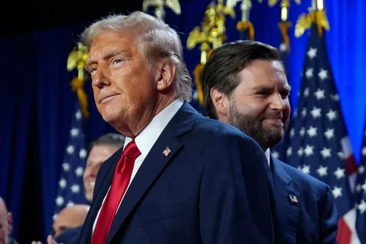 trumps-team-is-holding-secret-negotiations-with-tymoshenko-and-members-of-poroshenkos-party-politico