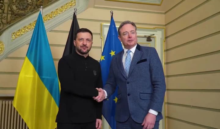 zelenskii-vstretilsya-s-premerom-belgii-obsudili-neobkhodimost-v-artillerii-i-sovmestnom-proizvodstve