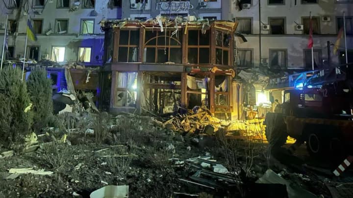 kolichestvo-pogibshikh-v-rezultate-udara-po-krivomu-rogu-vozroslo-do-5