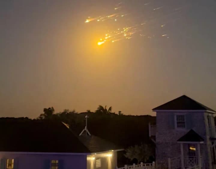 spacex-lost-starship-the-eighth-test-flight-ended-in-an-explosion--2