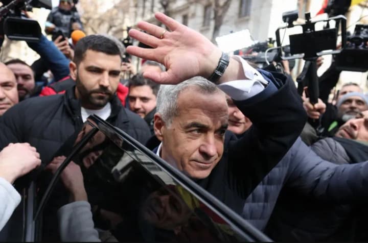 pravii-populist-dzhordzhesku-vidvinul-svoyu-kandidaturu-no-mozhet-ne-popast-na-prezidentskie-vibori-v-ruminii