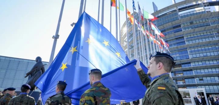 11-stran-yes-khotyat-ispolzovat-oboronnie-sredstva-na-zakupku-kriticheskikh-lekarstv