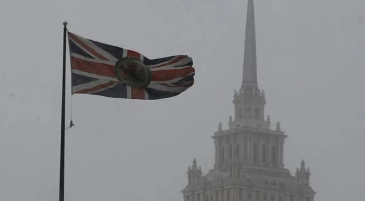 russia-expels-two-british-diplomats-over-espionage-allegations
