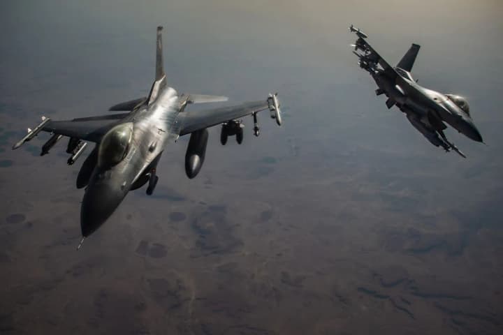 us-fighters-intercepted-a-plane-near-trumps-mar-a-lago-residence