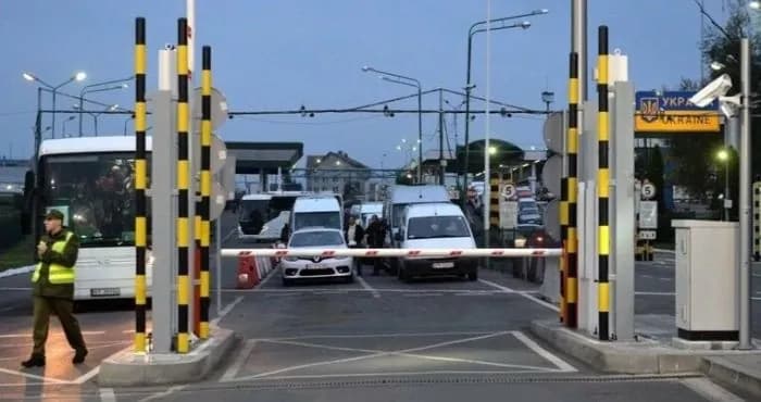 the-checkpoint-shehyni-will-slow-down-operations-on-the-freight-direction-on-march-11-why