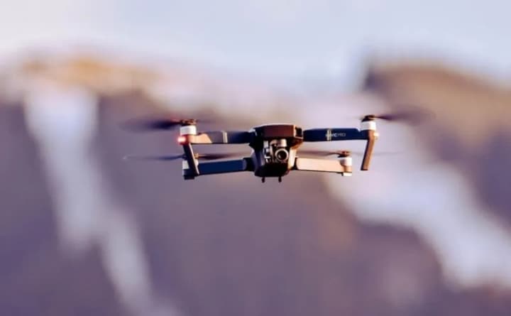 zelenskyi-obhovoryv-z-predstavnykamy-uriadu-turechchyny-mozhlyvist-spivpratsi-u-vyrobnytstvi-droniv