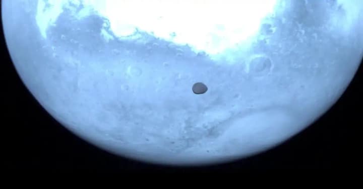 za-krok-do-suputnyka-marsa-asteroidna-misiia-hera-vpershe-vykorystana-za-mezhamy-zemli-ta-misiatsia