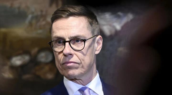 prezydent-finliandii-zaklykaie-byty-po-rosiiskii-viiskovii-mashyni