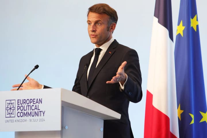 macron-russias-permission-is-not-required-for-the-deployment-of-troops-in-ukraine