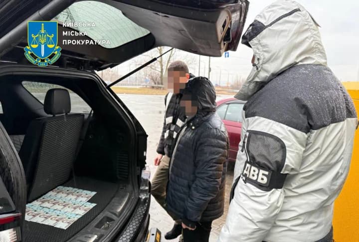 in-kyiv-region-the-administrator-of-the-ministry-of-internal-affairs-service-center-helped-future-drivers-pass-exams-for-a-bribe-he-was-informed-of-suspicion