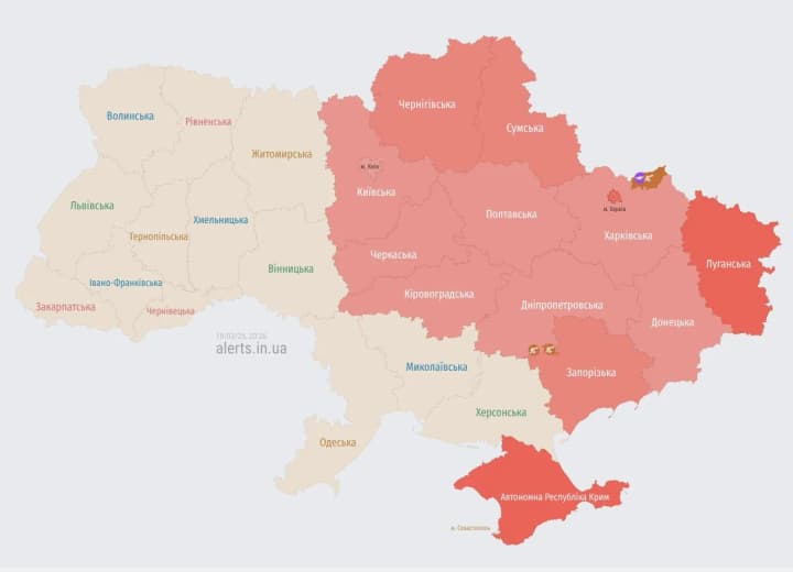 explosions-are-heard-in-kyiv-and-the-region-air-defense-is-working