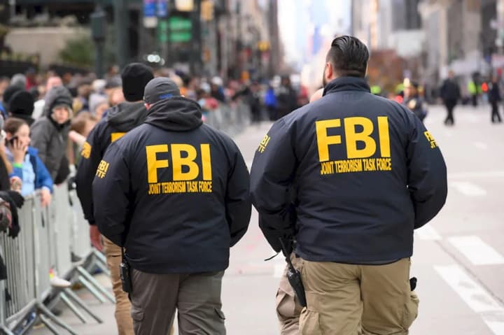 u-ssha-vyiavyly-hvyntivku-z-yakoi-mohly-zastrelyty-amerykanskoho-polityka-charli-kirka-spetsahenty-maiut-foto-kilera-fbr