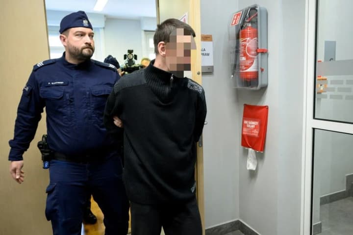 u-polshchi-ukraintsia-zasudyly-do-dovichnoho-uviaznennia-za-vbyvstvo-druzhyny-ta-dvokh-ditei