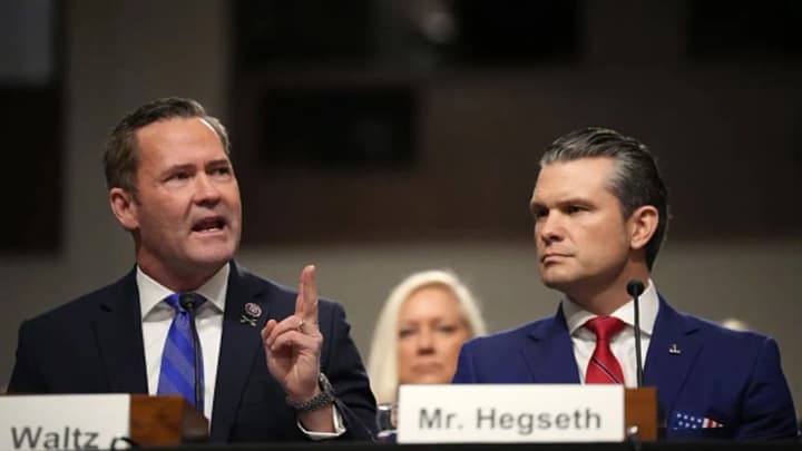 senator-vaiden-vymahaie-vidstavky-voltsa-ta-hehseta-cherez-porushennia-natsbezpeky-ssha