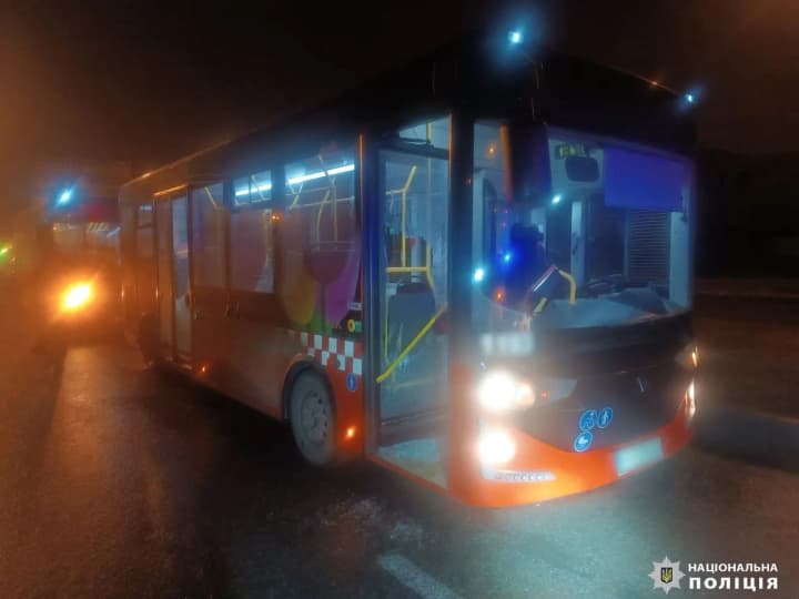in-kharkiv-unknown-persons-fired-at-two-passenger-buses-what-is-known