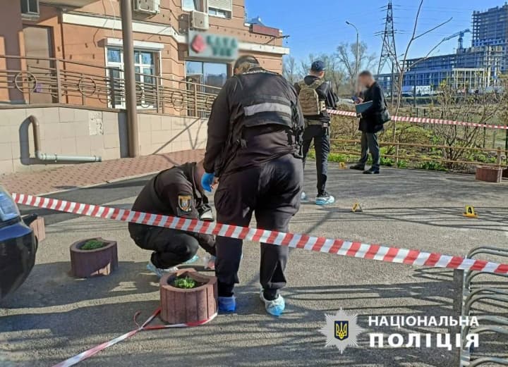 in-kyiv-an-unknown-person-shot-a-man-in-obolon-and-fled-the-shooter-was-detained-the-motives-are-being-clarified