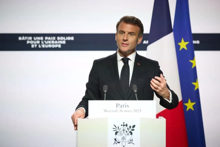 russia-is-not-proving-that-it-really-wants-peace-macron