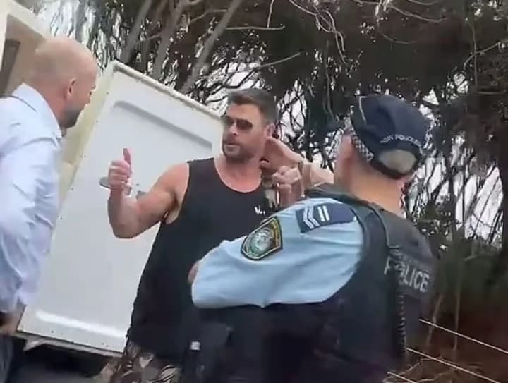 helped-in-the-search-for-a-police-officer-hollywood-actor-chris-hemsworth-spotted-in-an-unusual-situation