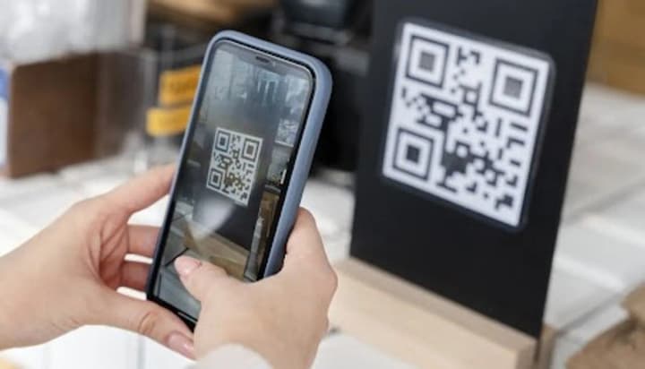 scammers-in-ukraine-have-become-more-active-replacing-qr-codes-to-steal-data-details