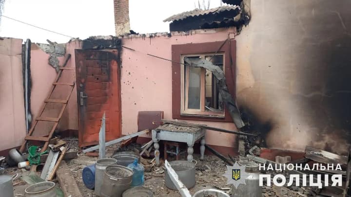 more-than-3680-shellings-were-carried-out-in-donetsk-region-per-day-destruction-of-residential-buildings-and-transport-in-cities-a-person-was-wounded