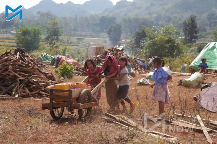 earthquake-in-myanmar-more-than-2700-dead-survivors-left-without-food-and-shelter