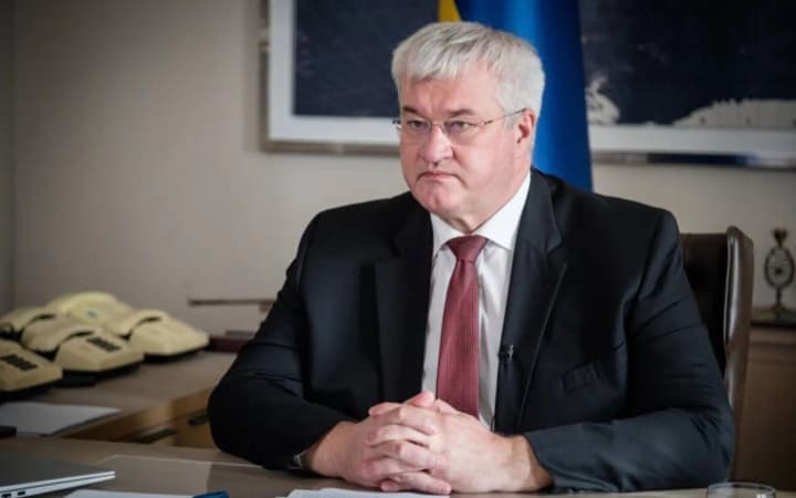 vazhlyvo-vyity-na-tekst-yakyi-vidpovidaie-interesam-obokh-storin-sybiha-pro-uhodu-iz-ssha