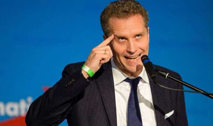 the-european-parliament-has-lifted-the-immunity-of-an-afd-politician-over-a-collage-with-a-hitler-salute