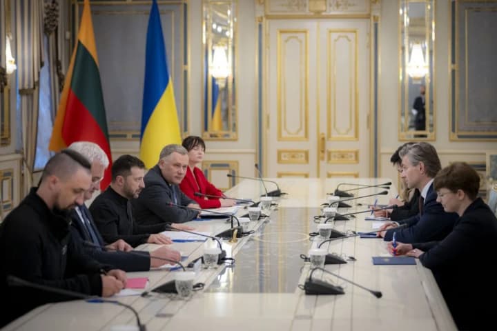 zelenskyy-discussed-the-establishment-of-joint-drone-production-with-the-head-of-the-ministry-of-foreign-affairs-of-lithuania