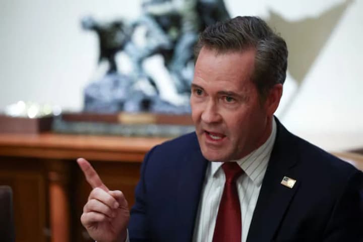 v-ssha-sozdali-kak-minimum-20-sekretnikh-chatov-v-signal-dlya-koordinatsii-voprosov-bezopasnosti