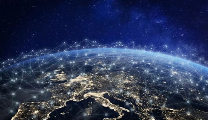 sostavyat-konkurentsiyu-starlink-stala-izvestna-data-zapuska-pervikh-sputnikov-kuiper-ot-amazon