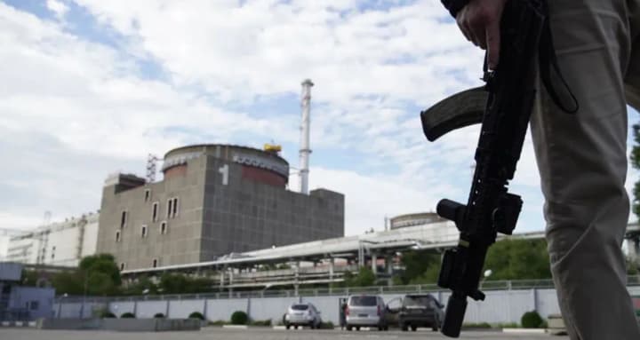 v-enerhoatomi-vidreahuvaly-na-chutky-shcho-rosiia-zapuskaie-okupovanu-zaes