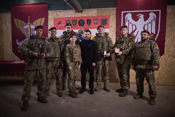 zelenskyi-kurska-operatsiia-vriatuvala-ukrainski-sumshchynu-ta-kharkivshchynu