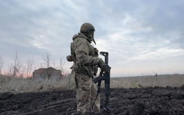 rossiiskie-voiska-usilivayut-davlenie-na-vsekh-uchastkakh-fronta-estonskaya-razvedka