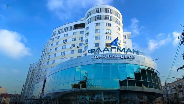 they-didnt-even-say-thank-you-mommys-subordinates-from-arma-finally-handed-over-the-flagman-shopping-center-which-belonged-to-russians-for-management