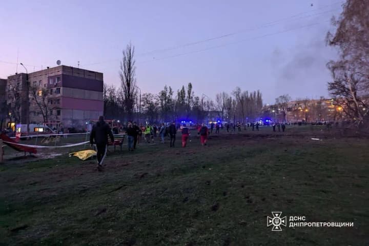 ataka-na-krivoi-rog-v-meduchrezhdeniyakh-bolee-30-chelovek-samomu-malenkomu-ranenomu-tri-mesyatsa