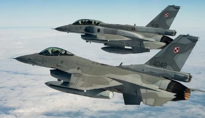 cherez-ataku-rf-na-ukrainu-polshcha-pidniala-viiskovu-aviatsiiu-u-nebo