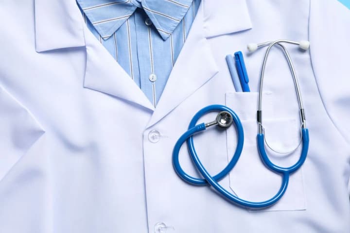 ponad-polovyna-ukraintsiv-ne-prokhodiat-ohliady-v-likariv-opytuvannia