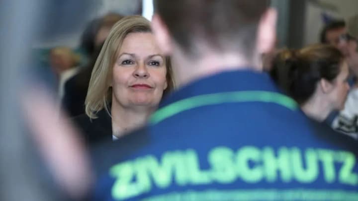 u-nimechchyni-shkoly-hotuvatymut-do-mozhlyvosti-viiny-zmi-rozkryly-detali