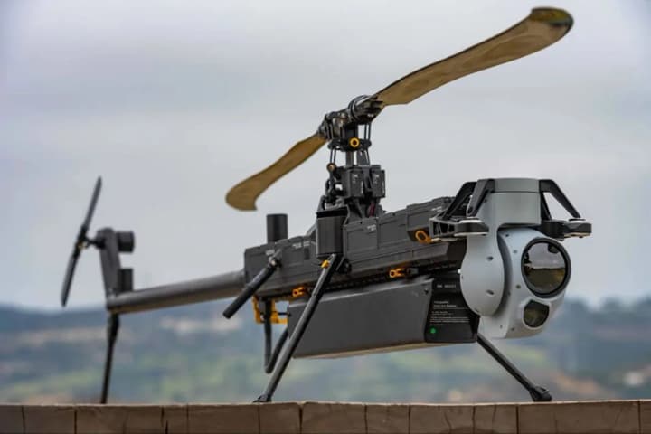 programma-replicator-zhiva-i-zdorova-vms-ssha-gotovyat-tisyachi-boevikh-dronov