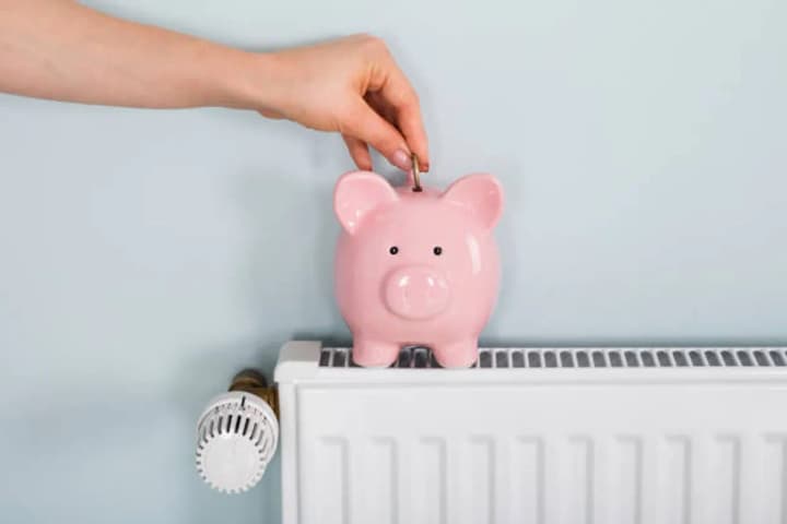 taryfy-na-teplo-dlia-kyian-zalyshatsia-nezminnymy-do-kintsia-viiny-rehuliator