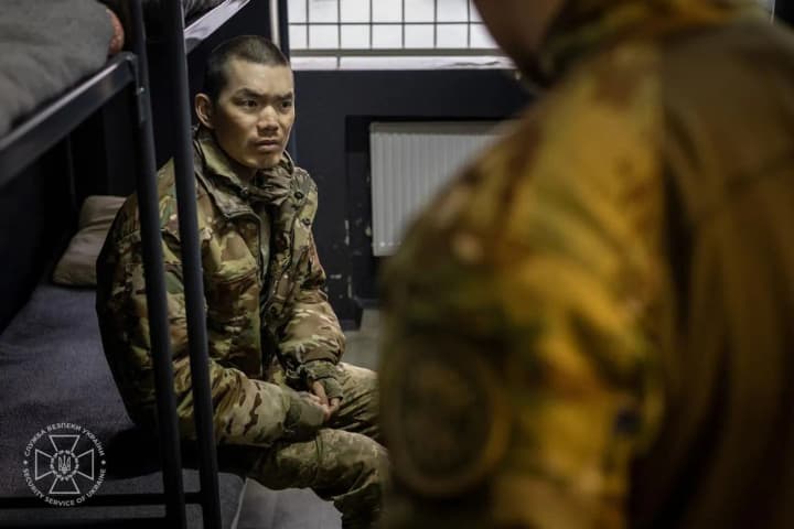 ochevidno-chto-eto-ne-yedinichnie-sluchai-zelenskii-o-verbovke-rossiei-grazhdan-kitaya-na-voinu-v-ukraine