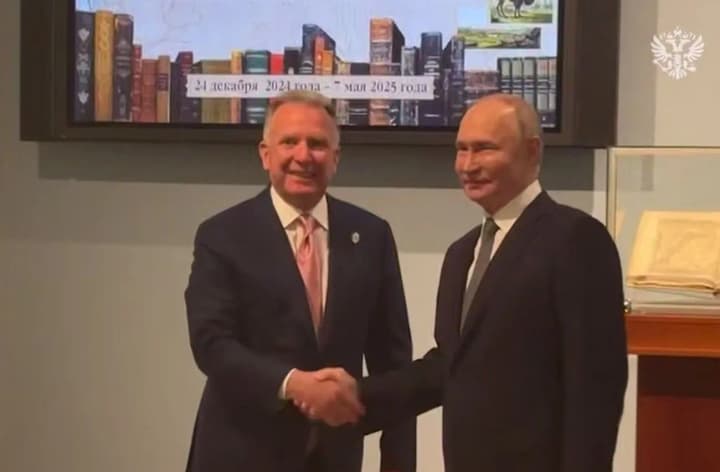 v-rf-nachalas-vstrecha-putina-s-predstavitelem-prezidenta-ssha-vitkoffom