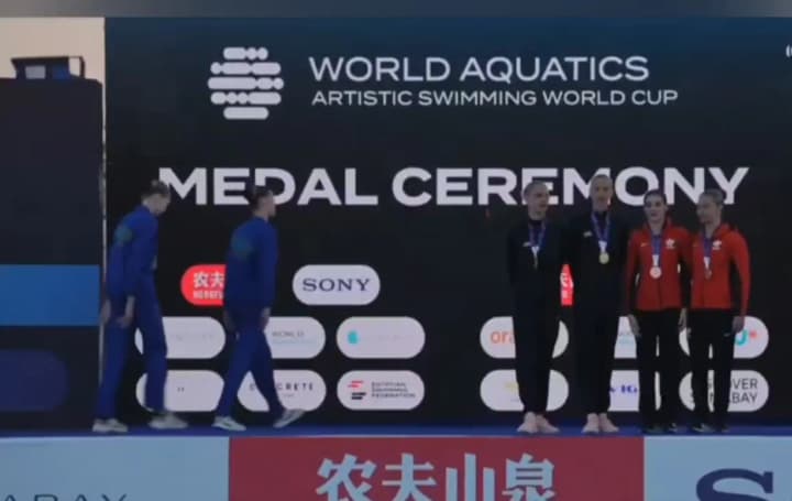 ukrainian-swimmers-refused-to-take-a-joint-photo-with-neutral-russians