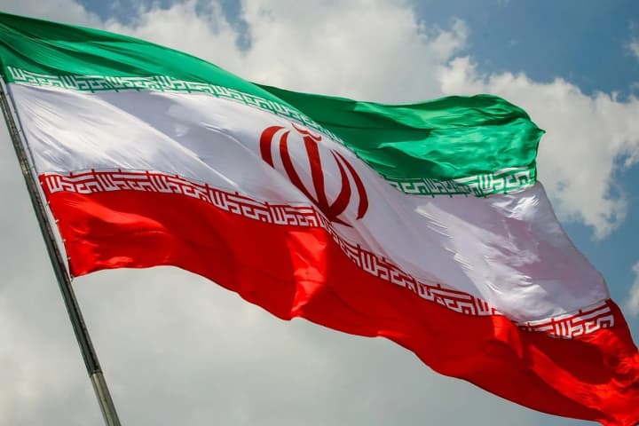 tehran-says-it-has-agreed-with-the-us-to-continue-talks-on-the-atom-next-week