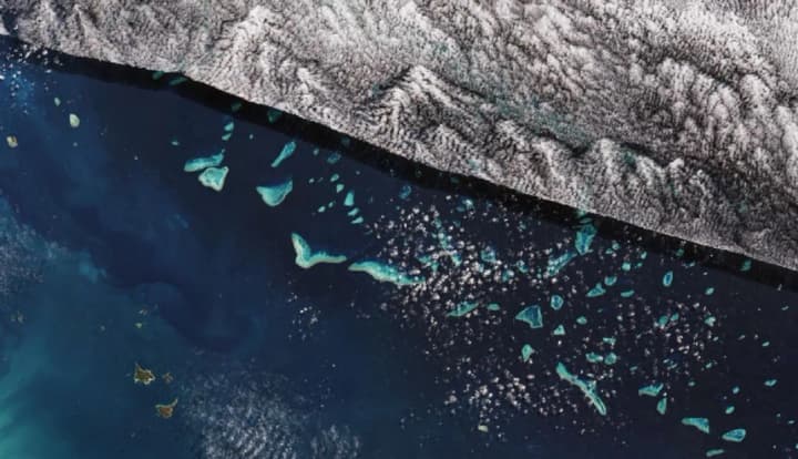 esa-showed-the-great-barrier-reef-from-space