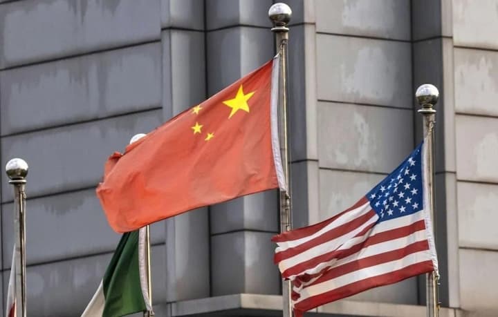 tramp-ugrozhaet-poshlinami-na-minerali-chto-mozhet-obostrit-konflikt-s-kitaem-ft