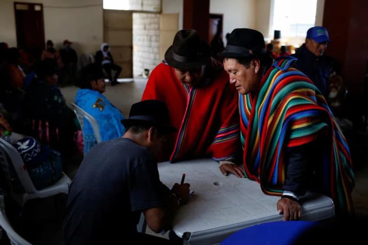 v-ekvadore-zavershilis-vibori-kotorie-opredelyat-kurs-strani--2